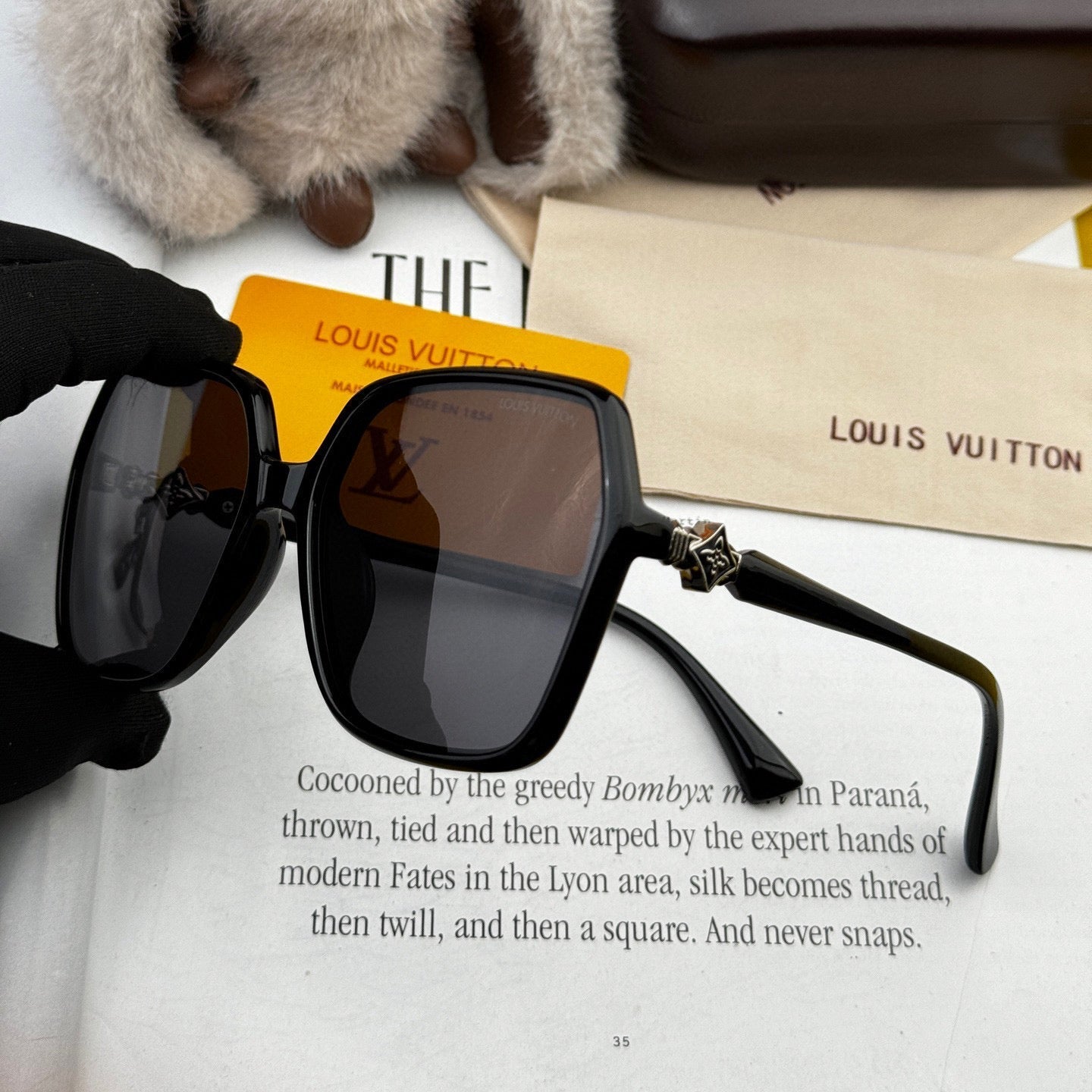 LOUIS VUITTON SQUARE SUNGLASSES L4612 IN ACETATE