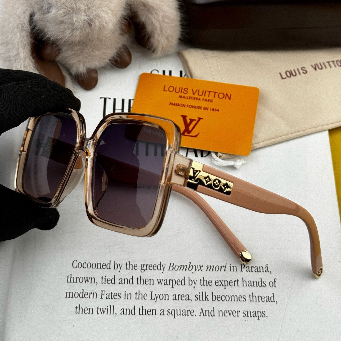 LOUIS VUITTON LARGE SQUARE SUNGLASS L6250 IN ACETATE