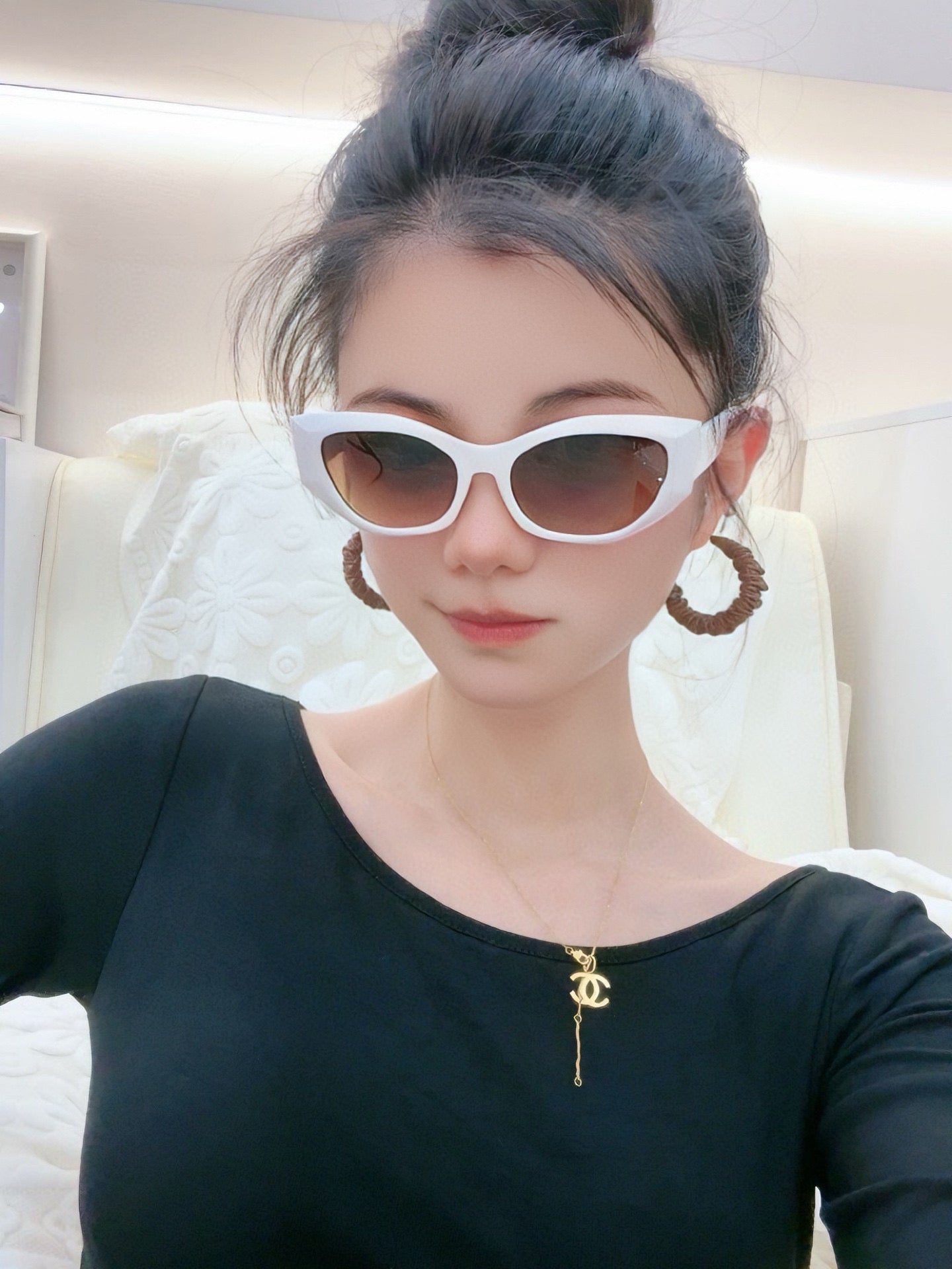 DIOR MONTAIGNE SUNGLASS D8620 IN WHITE ACETATE BROWN LENSES