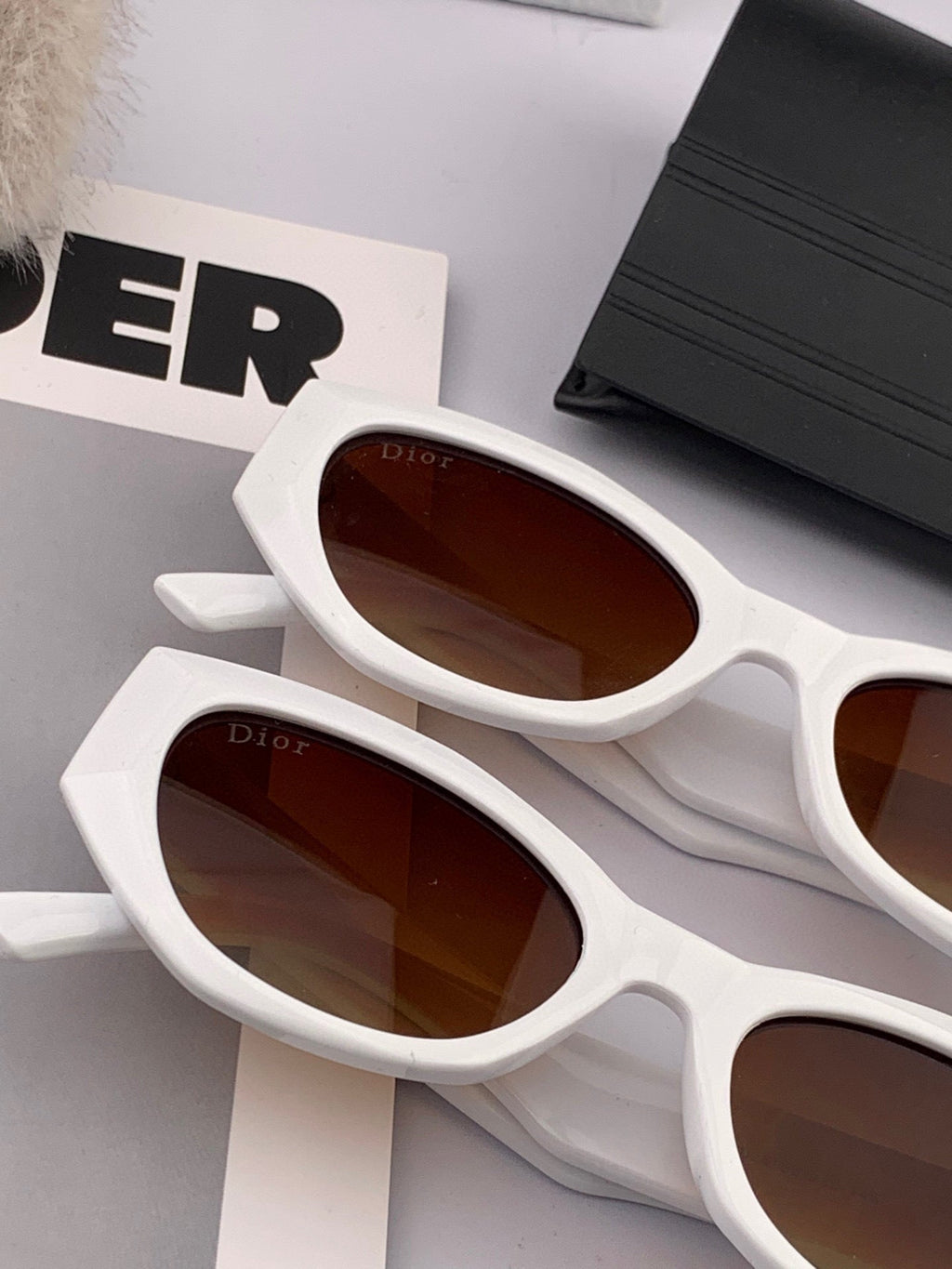 DIOR MONTAIGNE SUNGLASS D8620 IN WHITE ACETATE BROWN LENSES