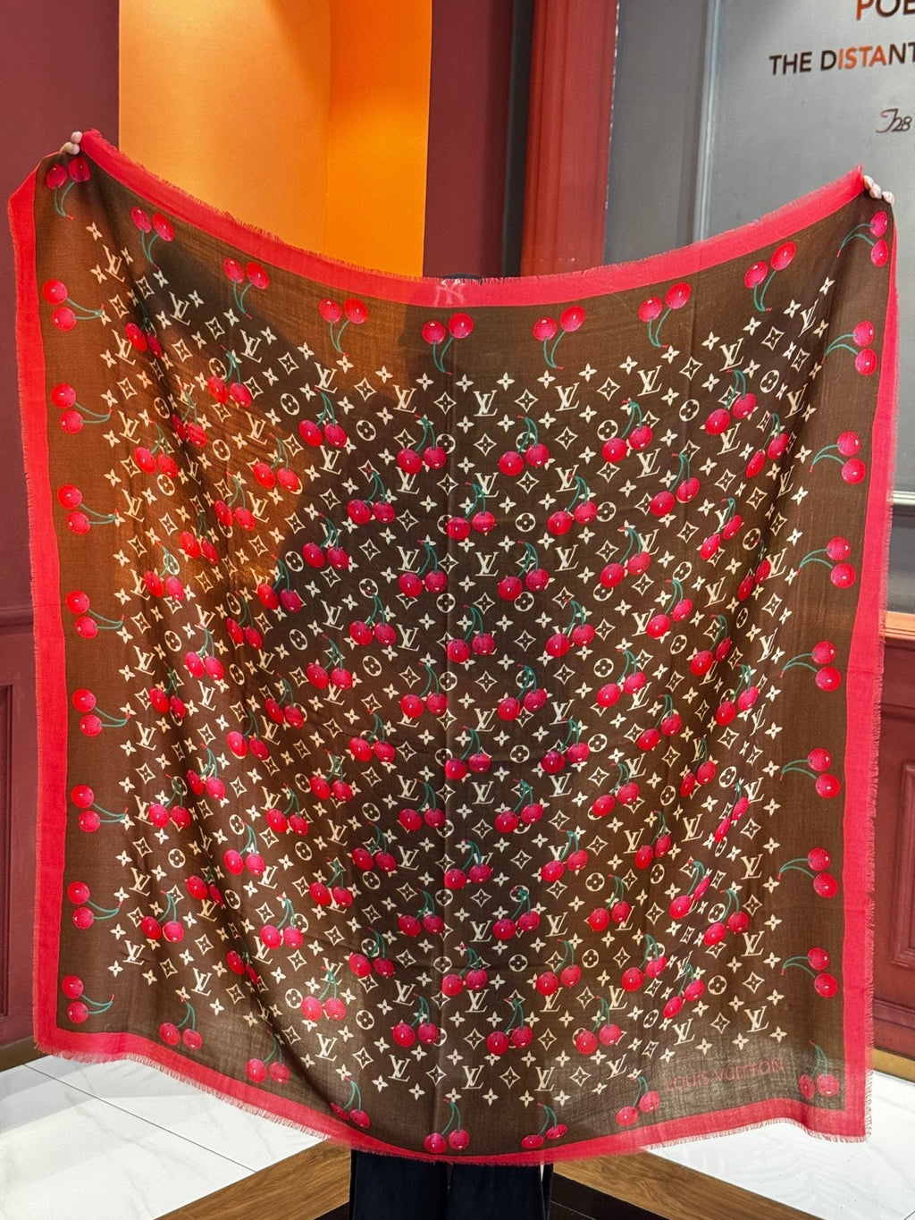 LOUIS VUITTON LV SCARF 140 CM IN CASHMERE 721493