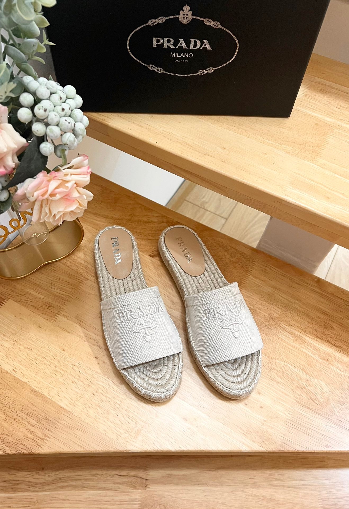 PRADA Pra Slide 20 Beige Velvet Sole Raffia
