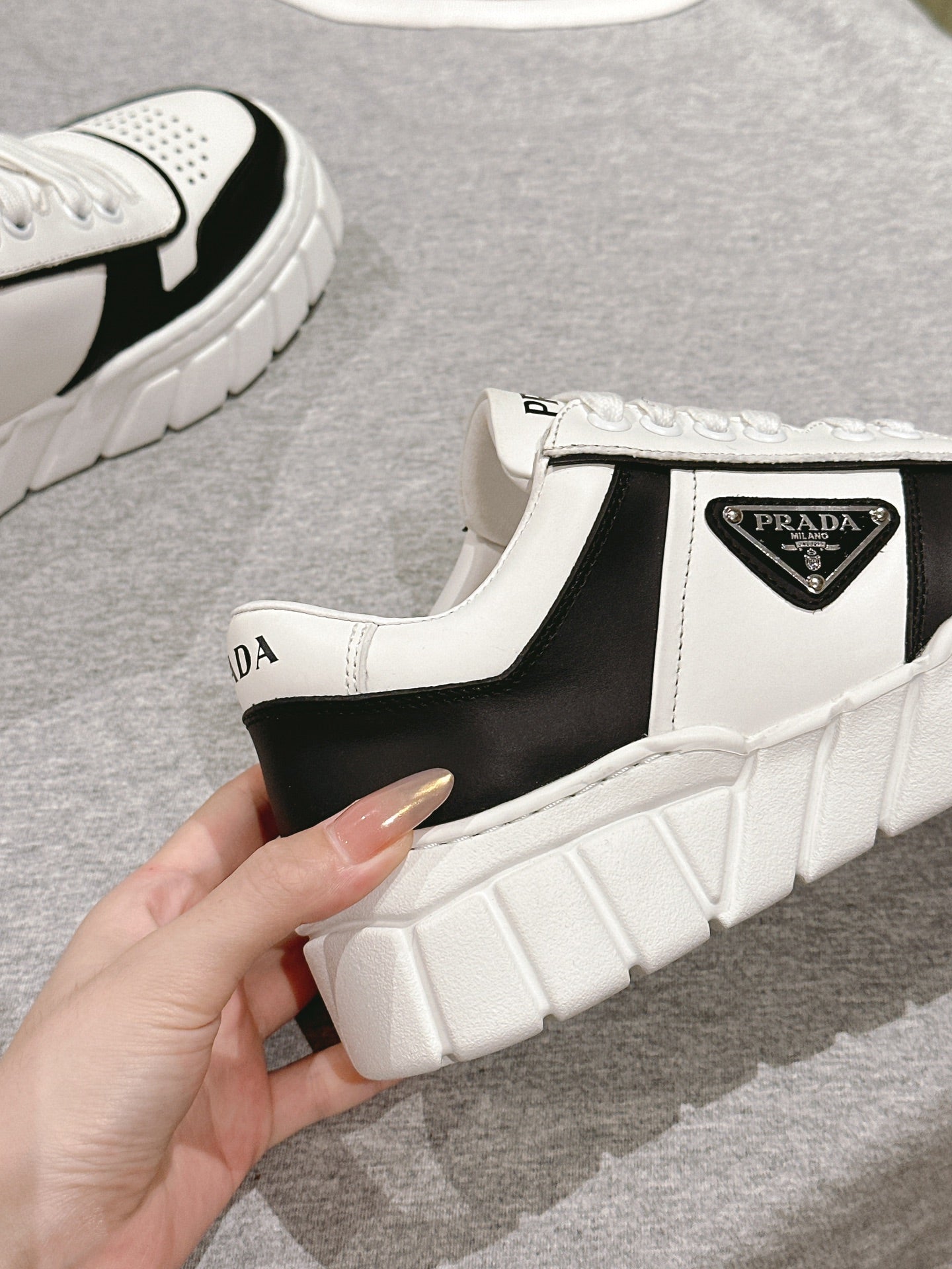 PRADA FLATFORM SNEAKERS BLACK AND WHITE CALFSKIN