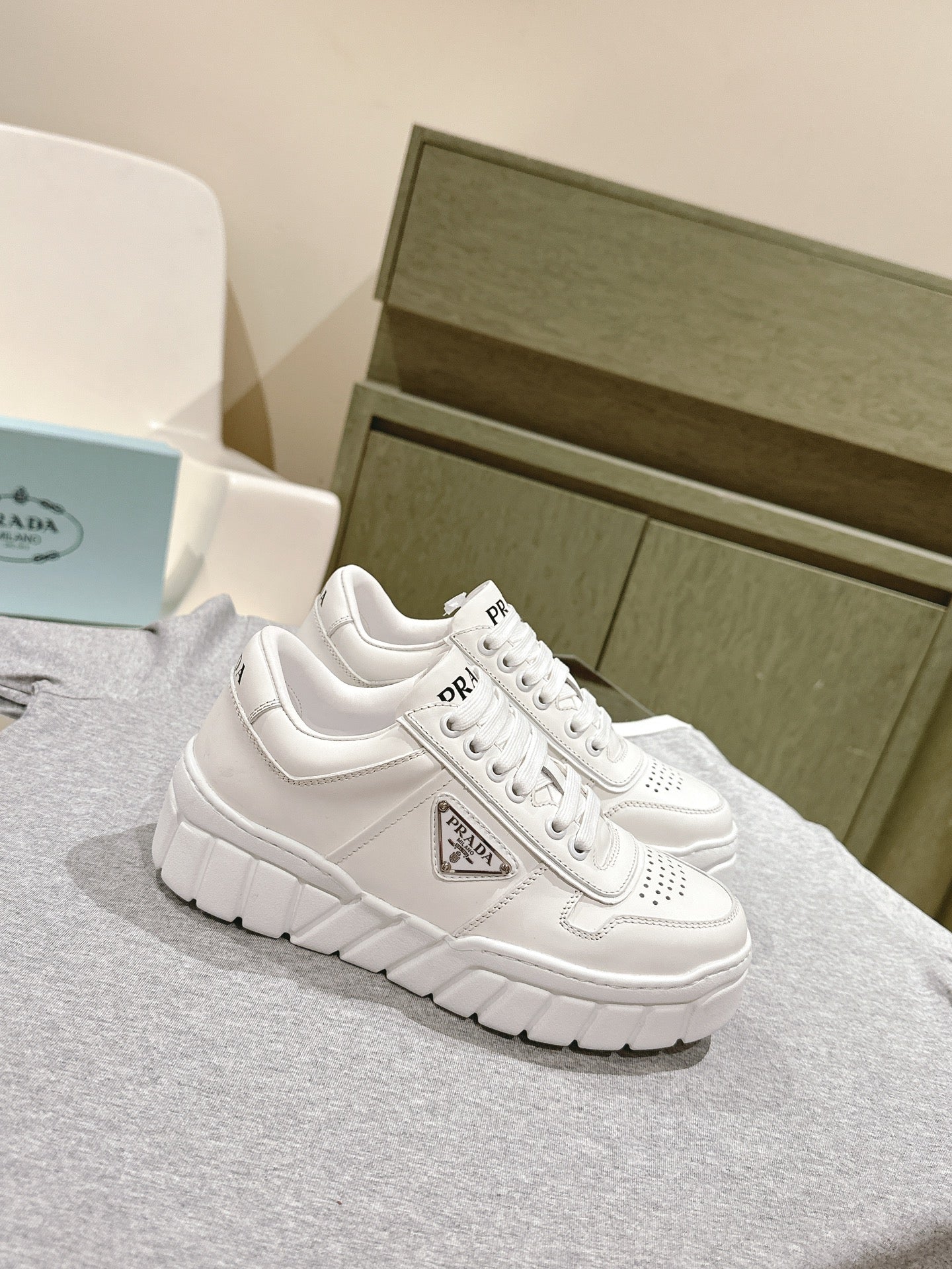 PRADA FLATFORM SNEAKERS WHITE CALFSKIN