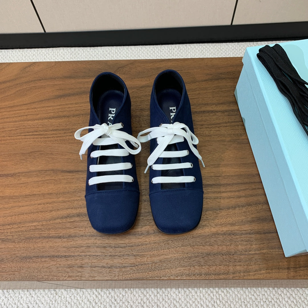 PRADA LACE-UP HIGH SHOES IN NAVY BLUE CANVAS