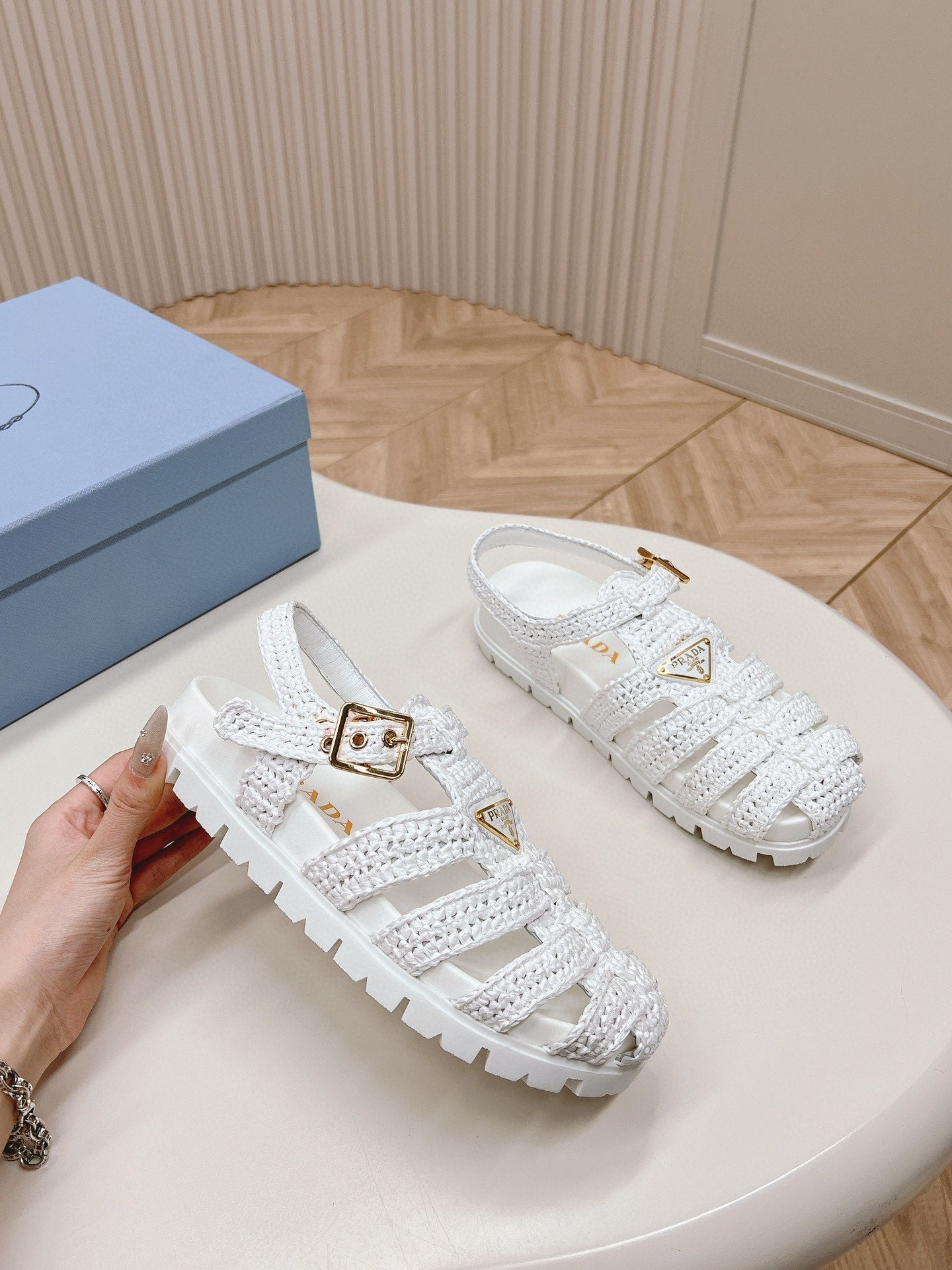 PRADA RUBBER FISHERMAN SANLS WHITE LAMBSKIN