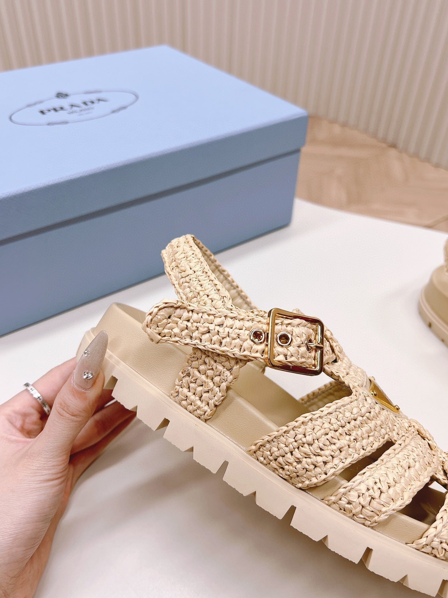 PRADA RUBBER FISHERMAN SANLS BEIGE LAMBSKIN