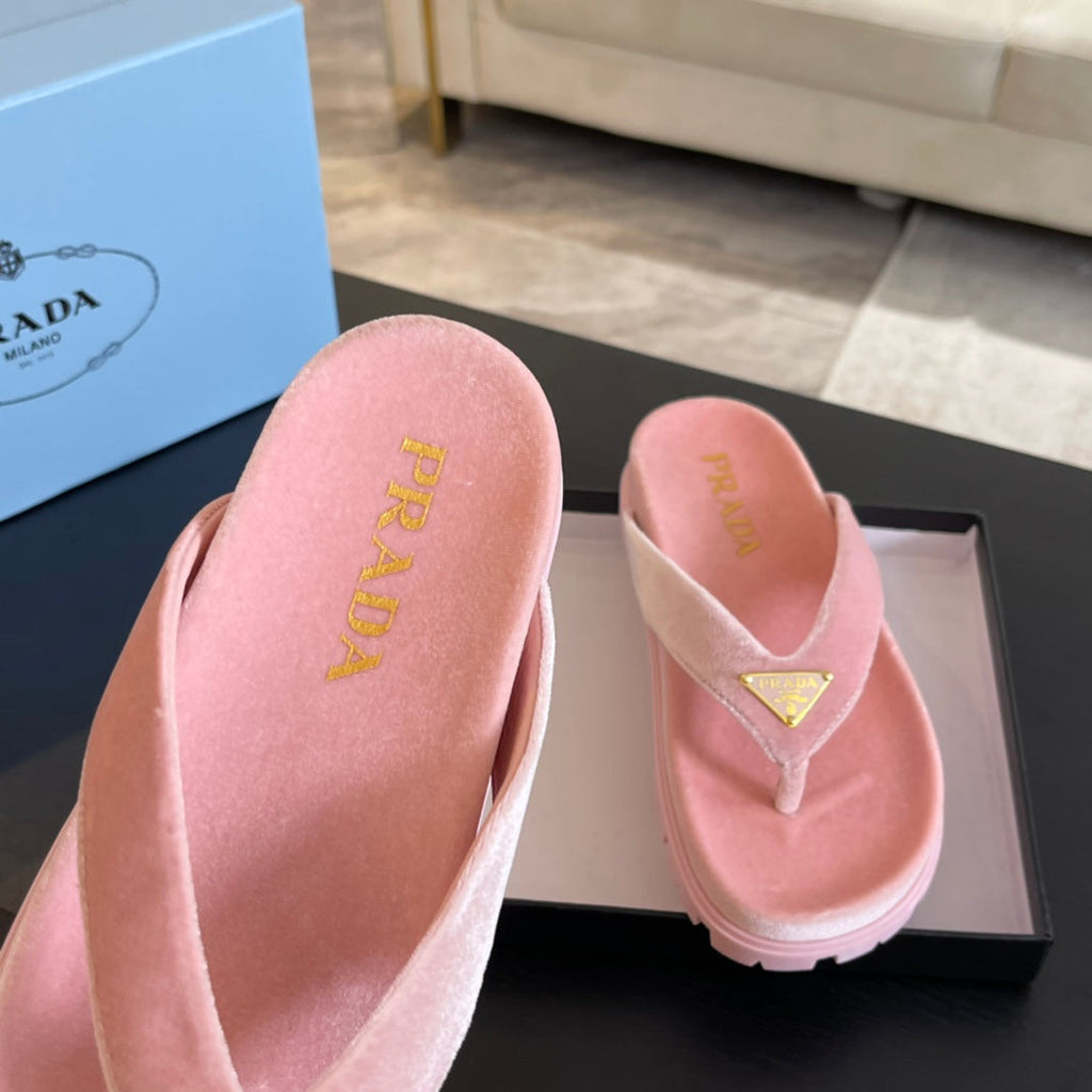 PRADA RUBBER THONG SANLS LIGHT PINK VELVET