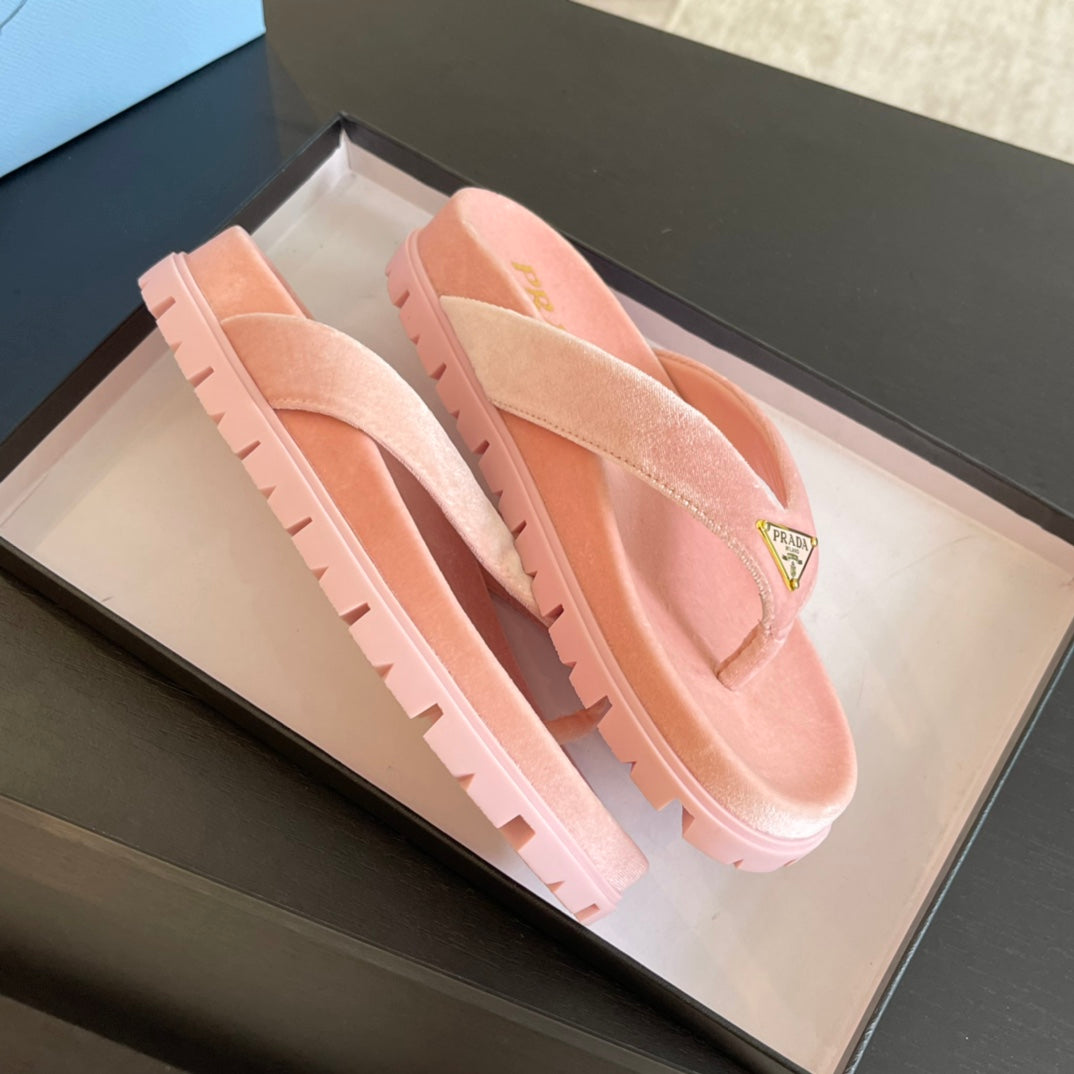 PRADA RUBBER THONG SANLS LIGHT PINK VELVET