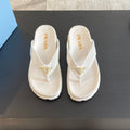 PRADA RUBBER THONG SANLS WHITE VELVET