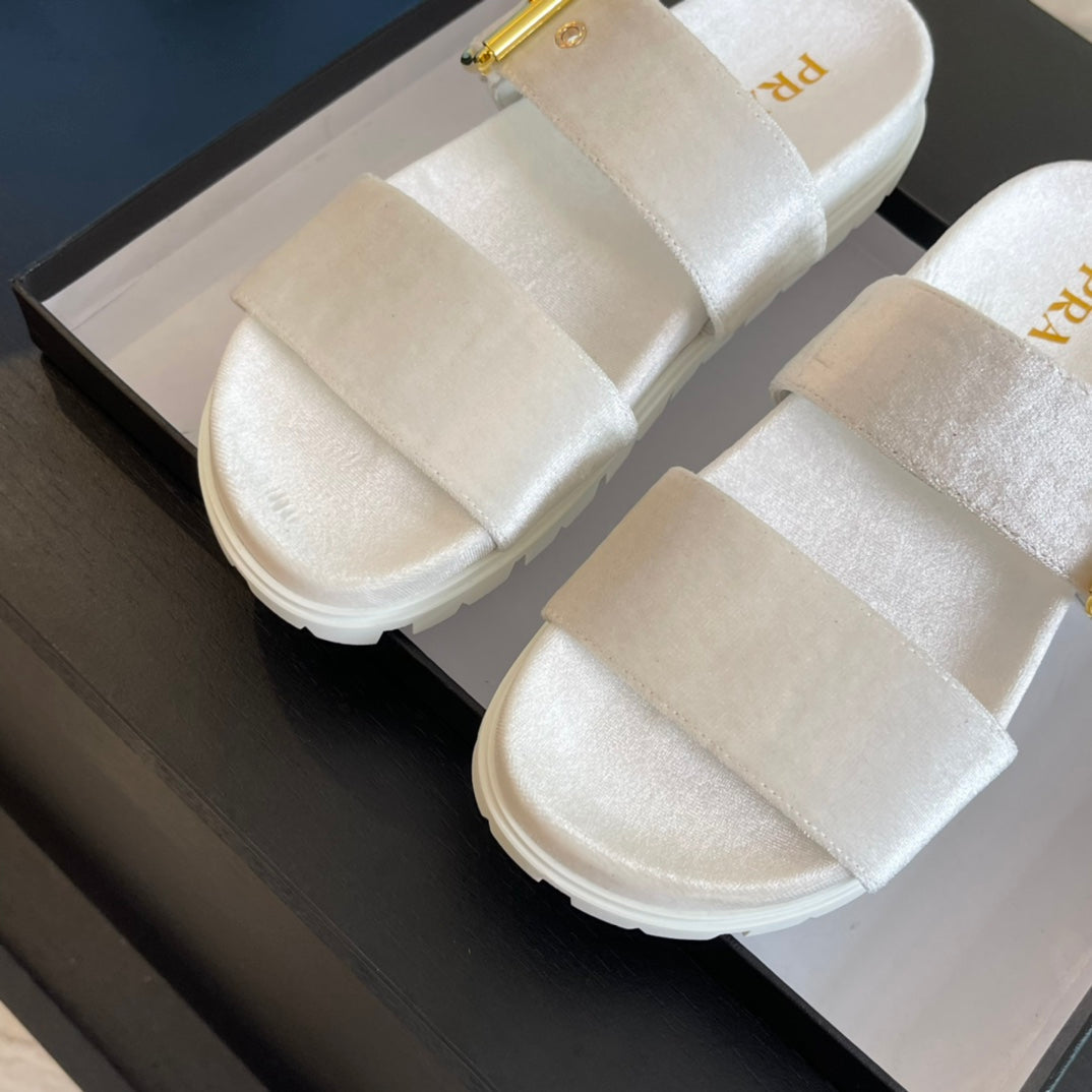 PRADA SLIDES SANLS WHITE VELVET