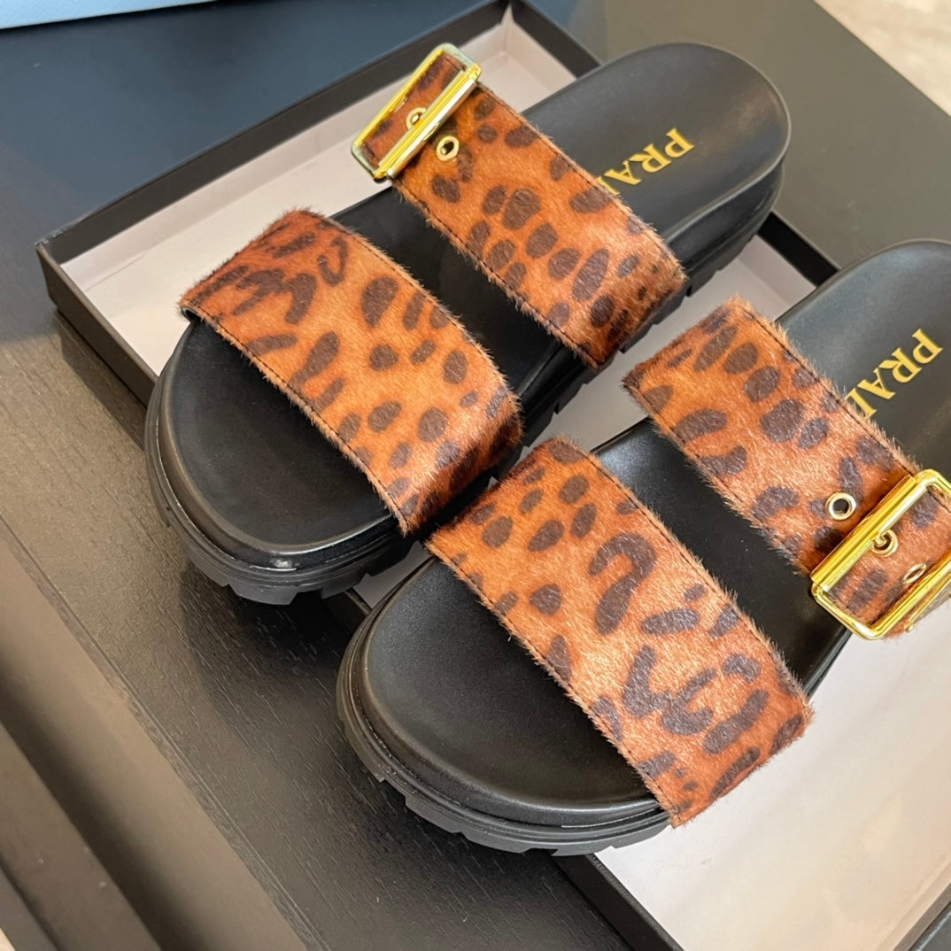 PRADA SLIDES SANLS BLACK AND LEOPARD MOTIF VELVET