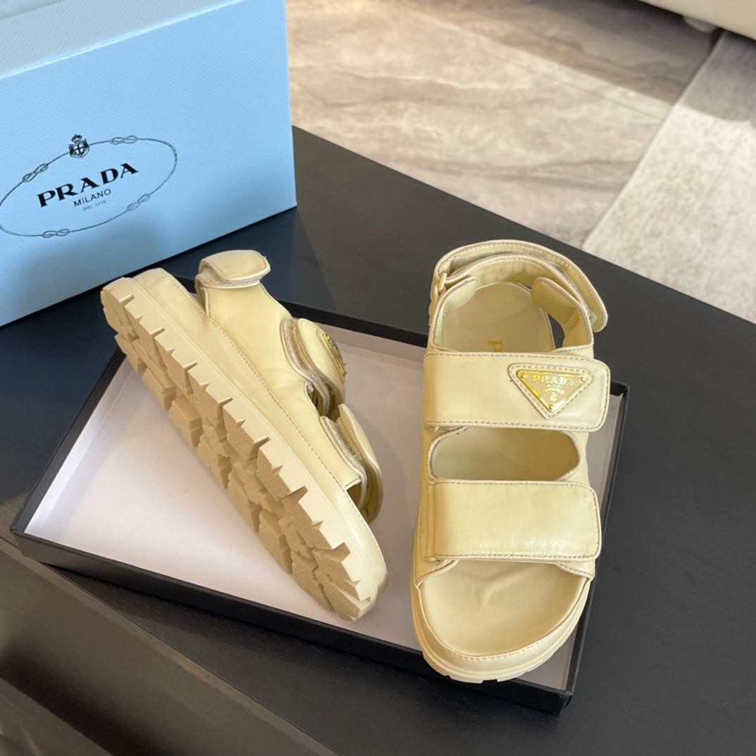 PRADA FLAT NAPPA SANLS BEIGE LAMBSKIN