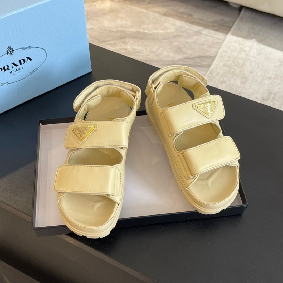 PRADA FLAT NAPPA SANLS BEIGE LAMBSKIN