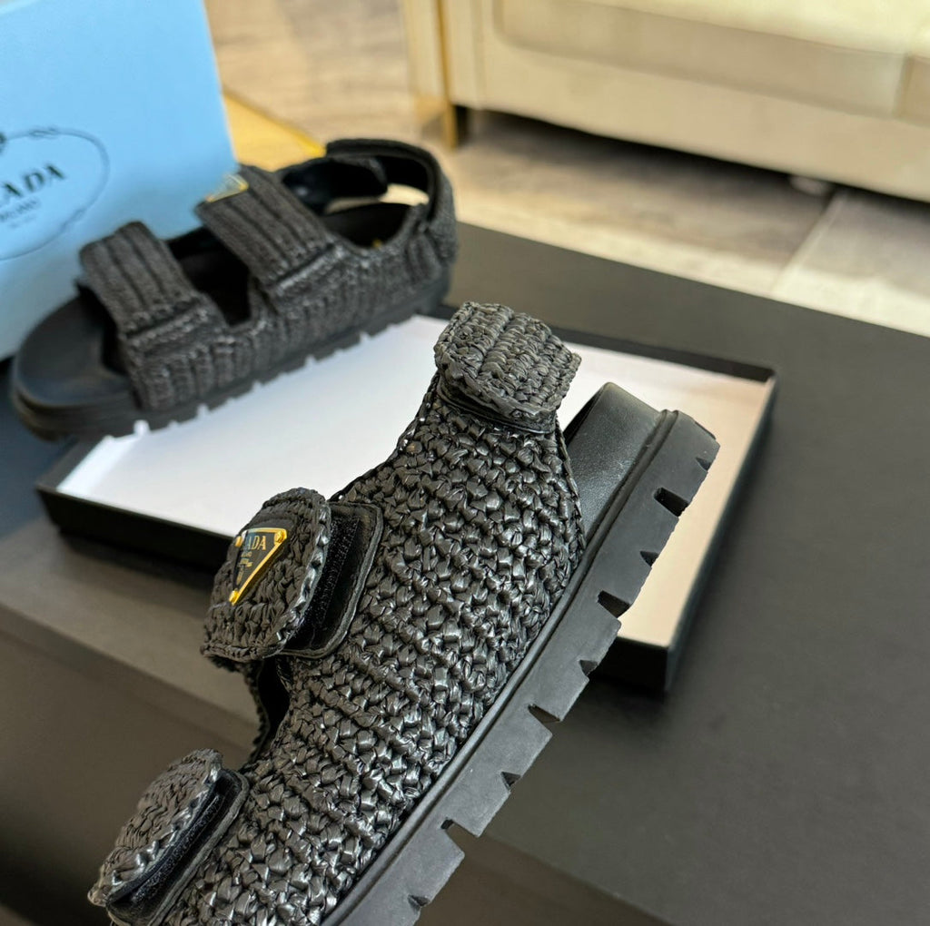 PRADA CROCHET SANLS BLACK CALFSKIN