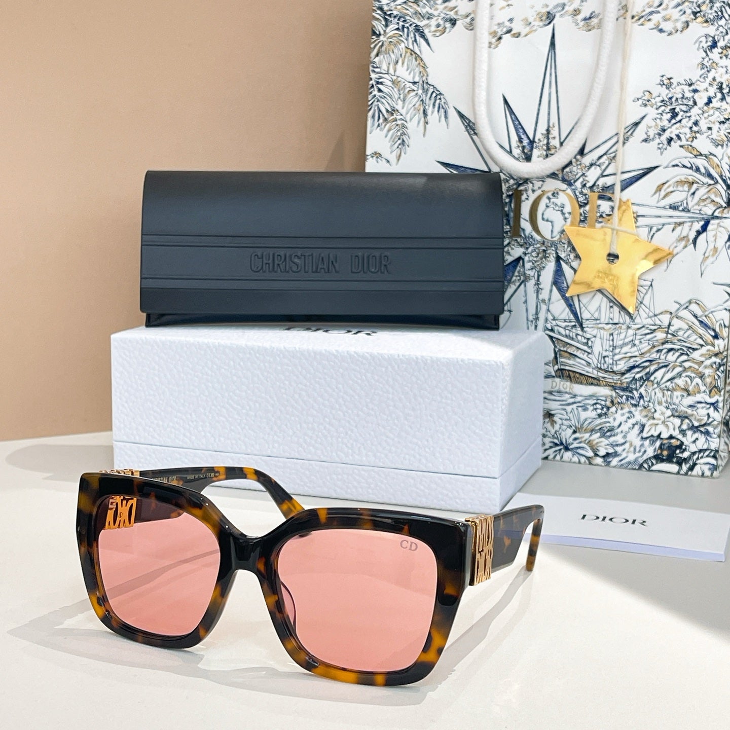 DIOR MONTAIGNE SUNGLASS MISSS2F 581617 IN ACETATE