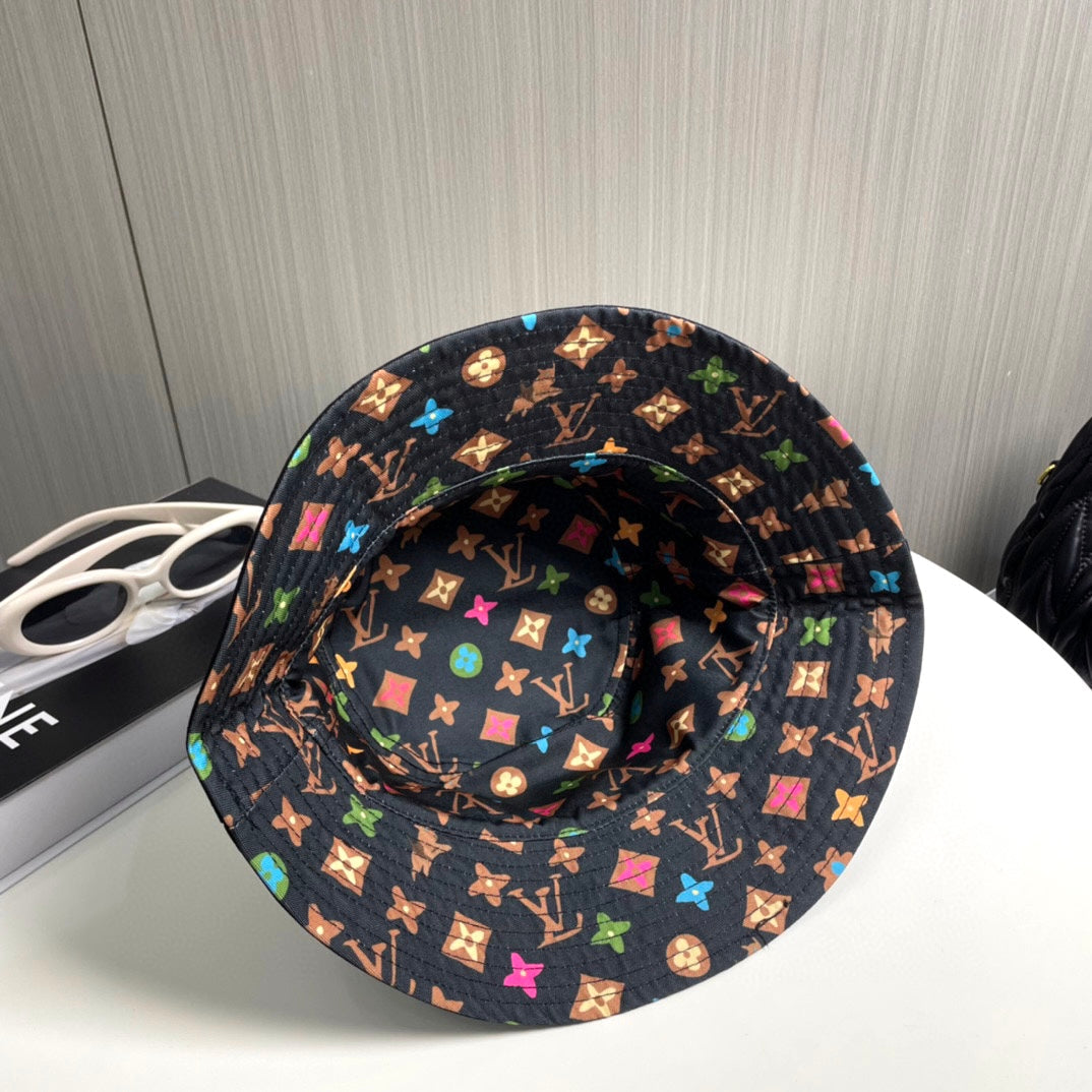 LOUIS VUITTON DOUBLE-SIDED BUCKET HAT COLORFUL 433363