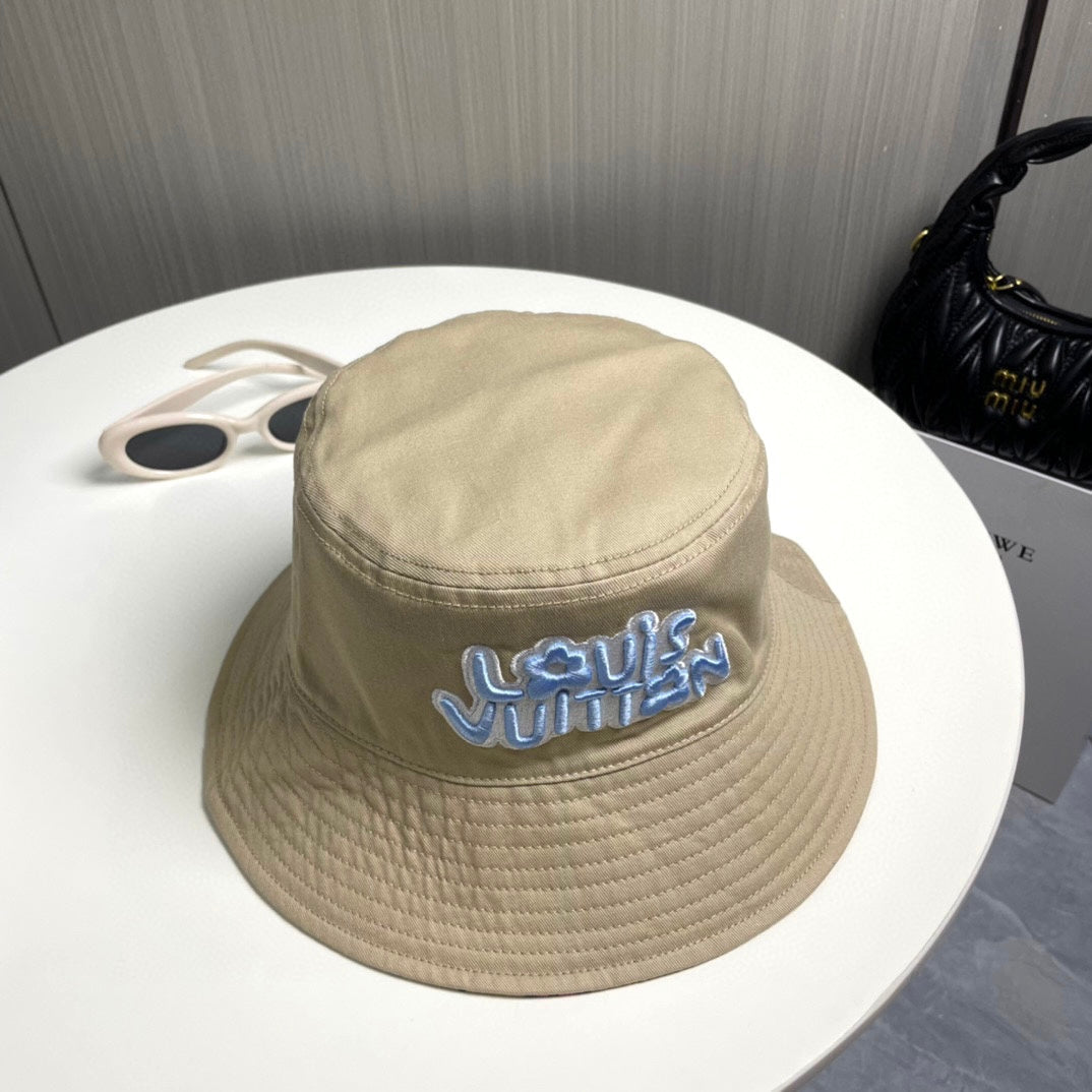 LOUIS VUITTON DOUBLE-SIDED BUCKET HAT COLORFUL 433364