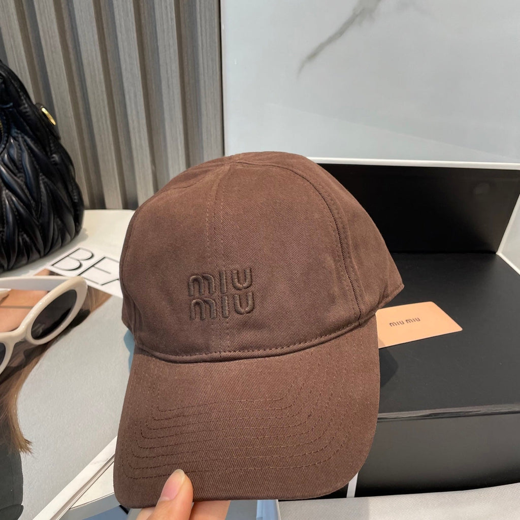 MM BASEBALL CAP IN BROWN ORANGE FABRIC BRAND EMBROIDERY