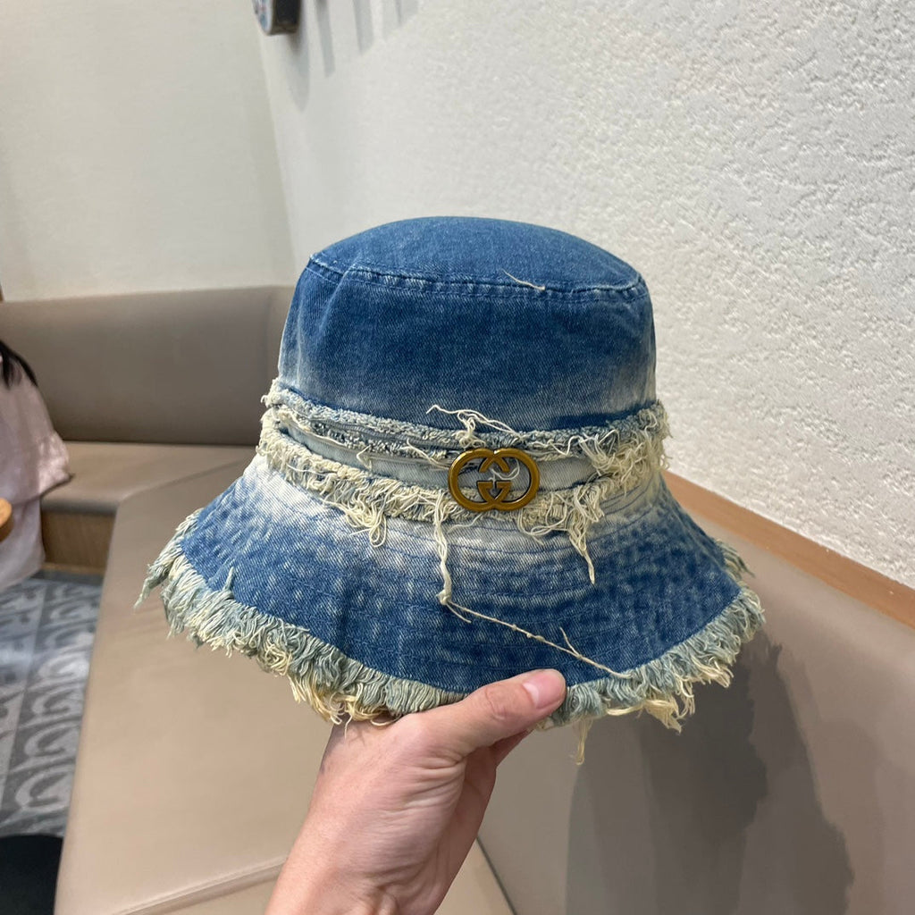 GUCCI BUCKET HAT IN CLASSIC BLUE DENIM 226590
