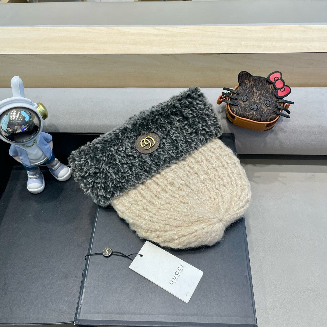 GUCCI BEANIE HAT IN BEIGE WOOL AND FLEECE 399547
