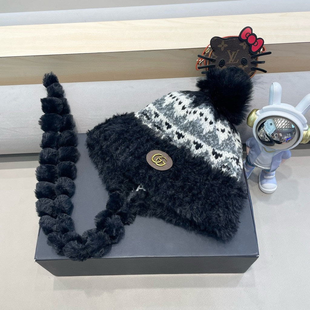 GUCCI BEANIE HAT IN COLORFUL WOOL 400957