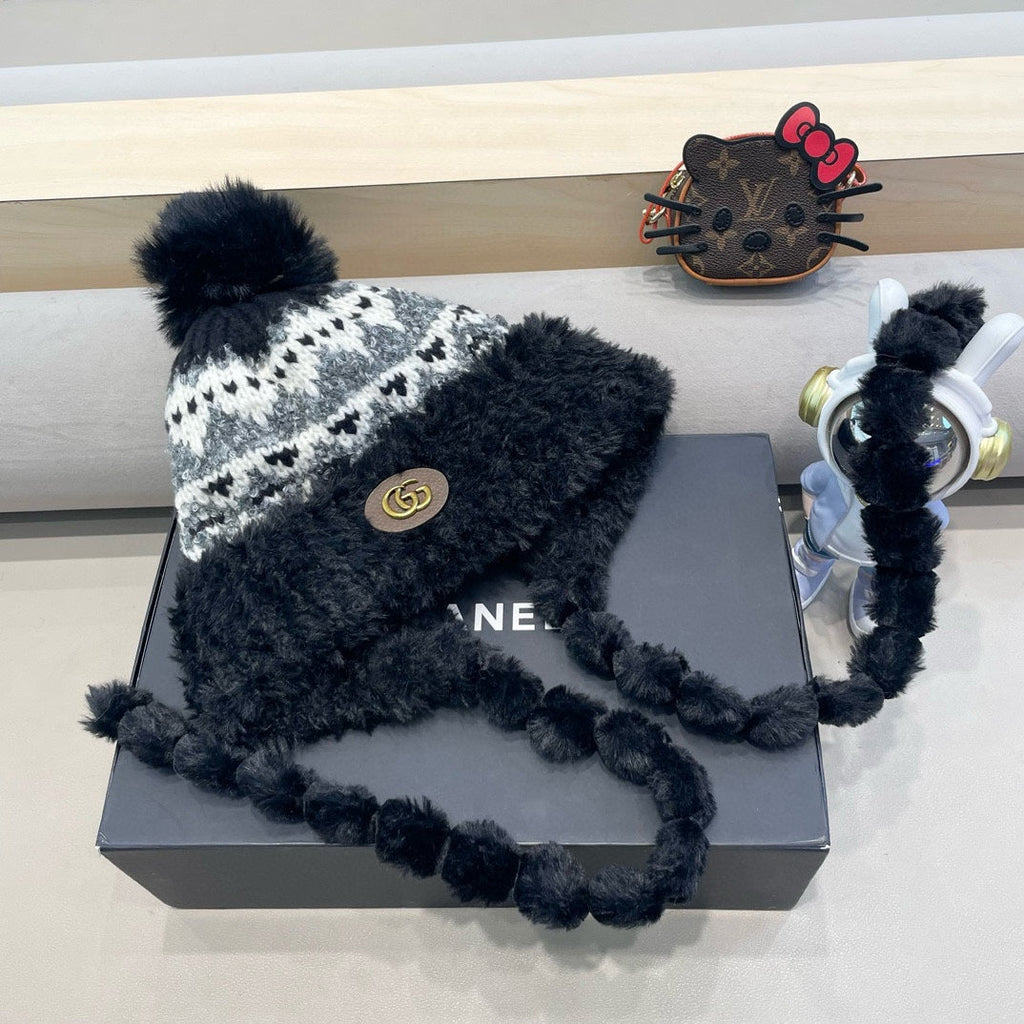 GUCCI BEANIE HAT IN COLORFUL WOOL 400957