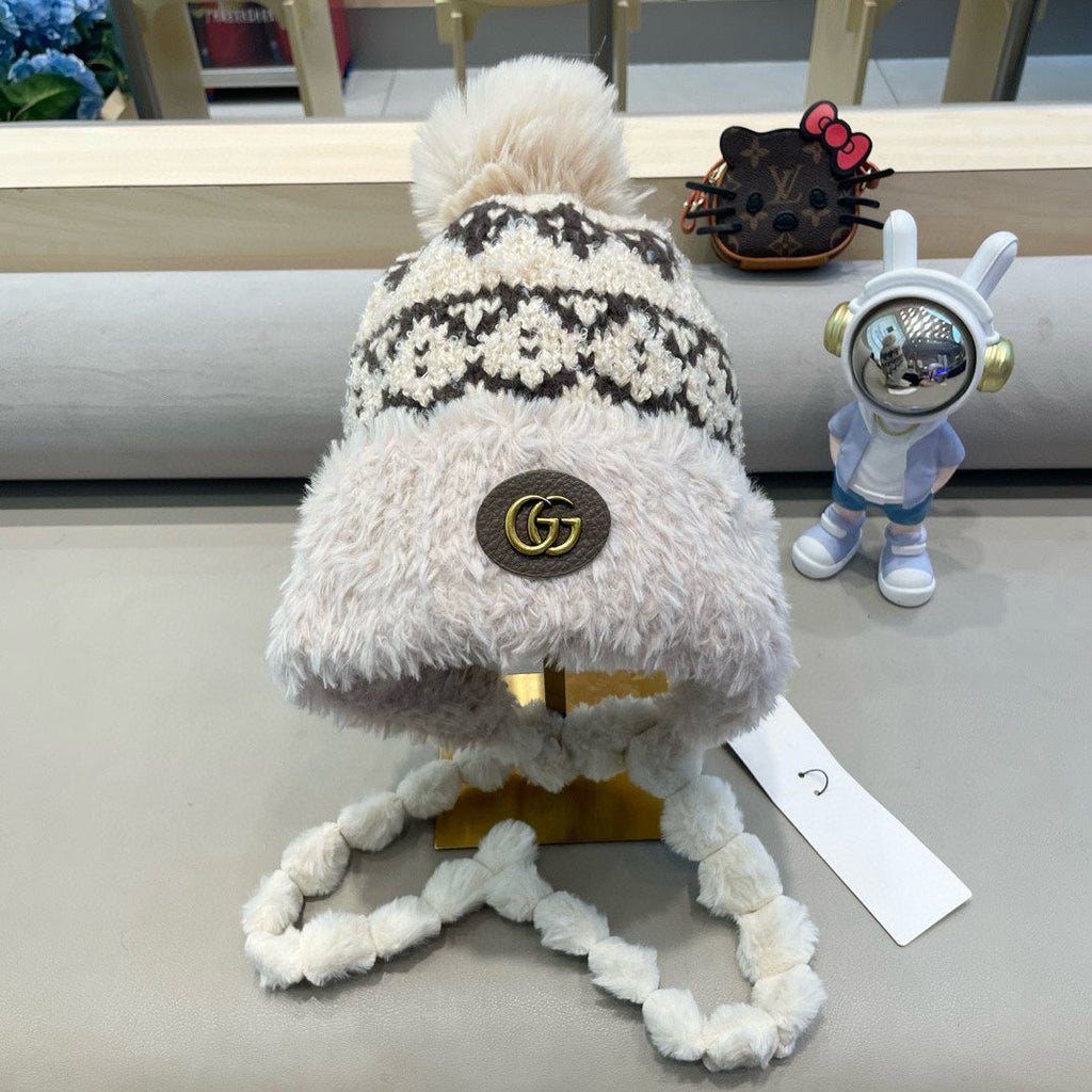 GUCCI BEANIE HAT IN COLORFUL WOOL 400961