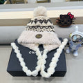 GUCCI BEANIE HAT IN COLORFUL WOOL 400961