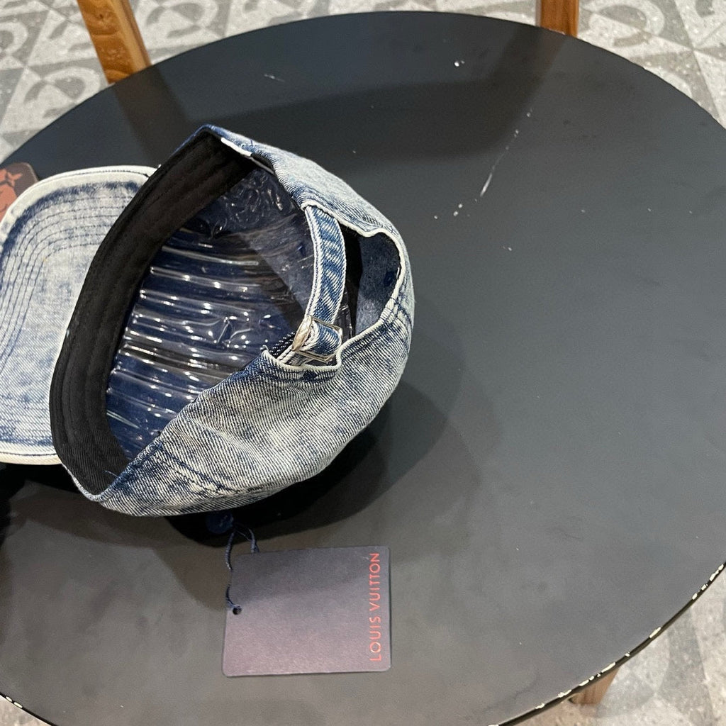 LOUIS VUITTON BASEBALL CAP IN LIGHT BLUE DENIM 404845