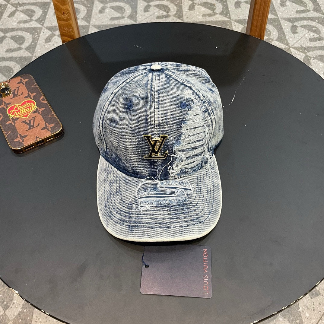 LOUIS VUITTON BASEBALL CAP IN LIGHT BLUE DENIM 404845