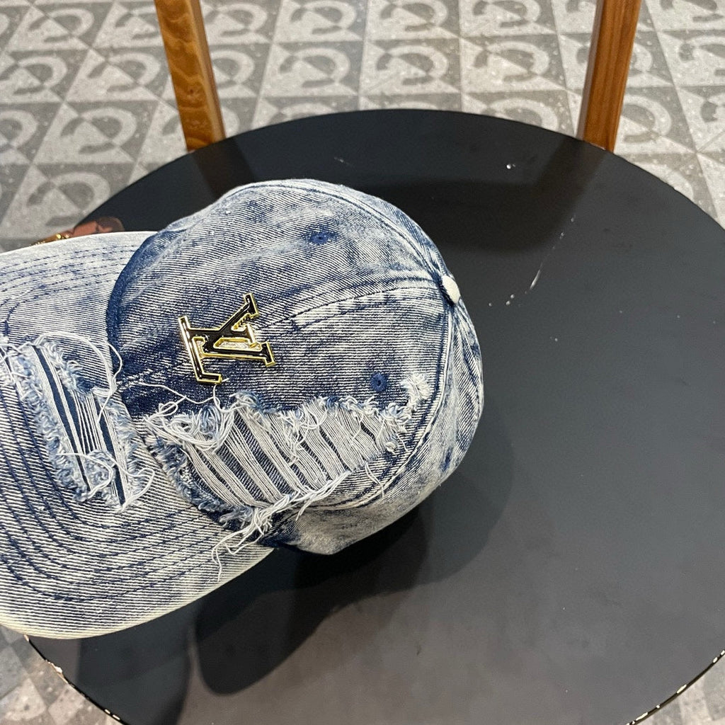 LOUIS VUITTON BASEBALL CAP IN LIGHT BLUE DENIM 404845
