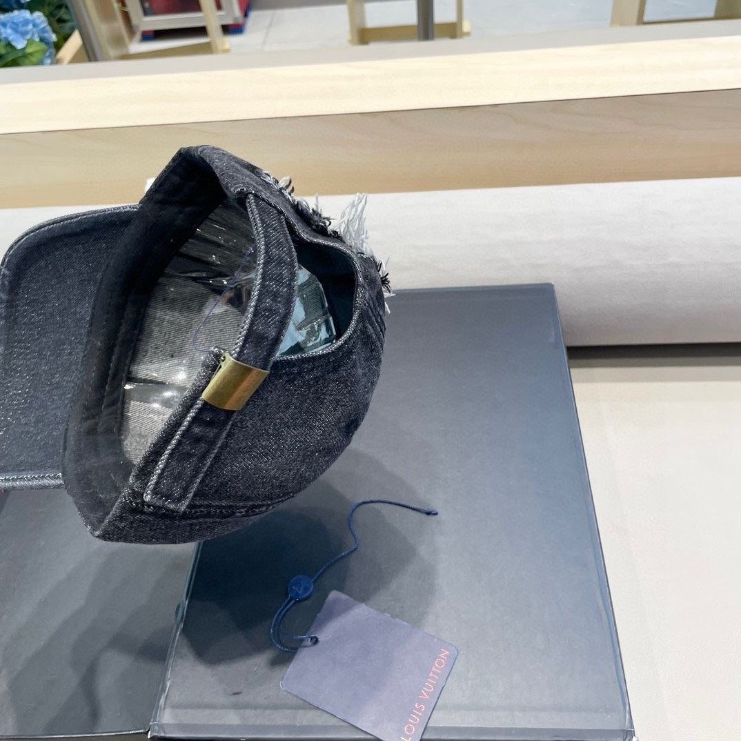 LOUIS VUITTON BASEBALL CAP IN DARK GRAY DENIM 406958