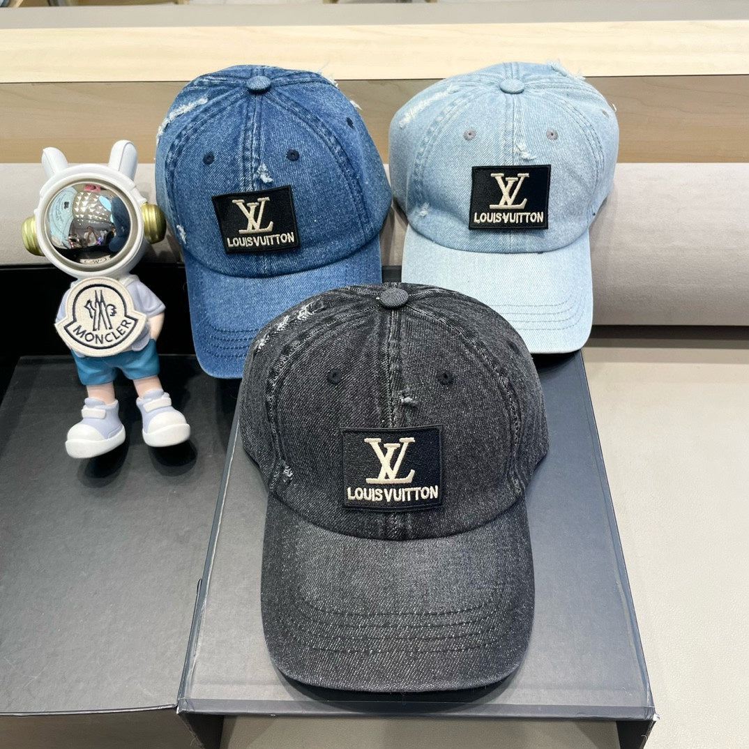 LOUIS VUITTON BASEBALL CAP IN LIGHT BLUE DENIM 406959