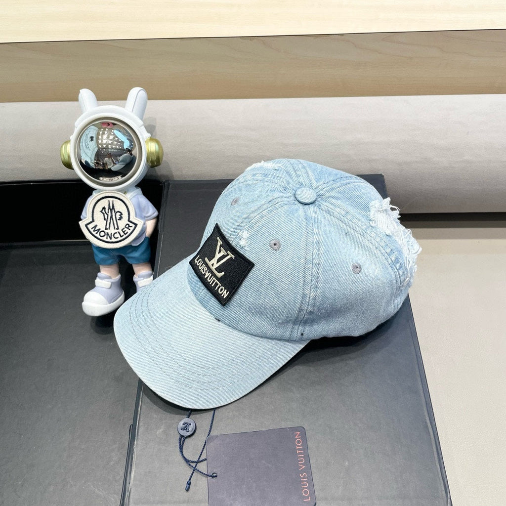 LOUIS VUITTON BASEBALL CAP IN LIGHT BLUE DENIM 406959