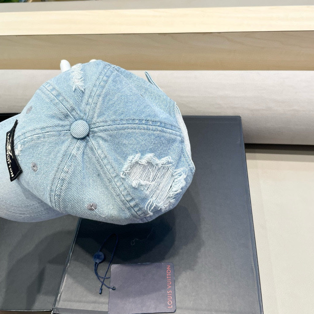 LOUIS VUITTON BASEBALL CAP IN LIGHT BLUE DENIM 406959