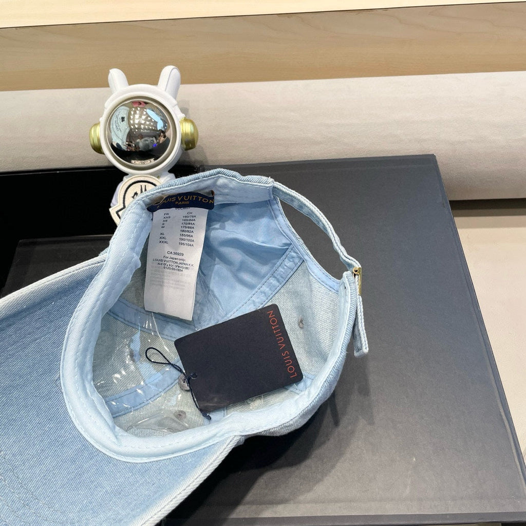 LOUIS VUITTON BASEBALL CAP IN LIGHT BLUE DENIM 406959