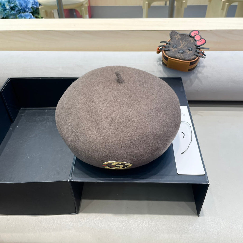 GUCCI BERET HAT IN WENGE BROWN WOOL 406888