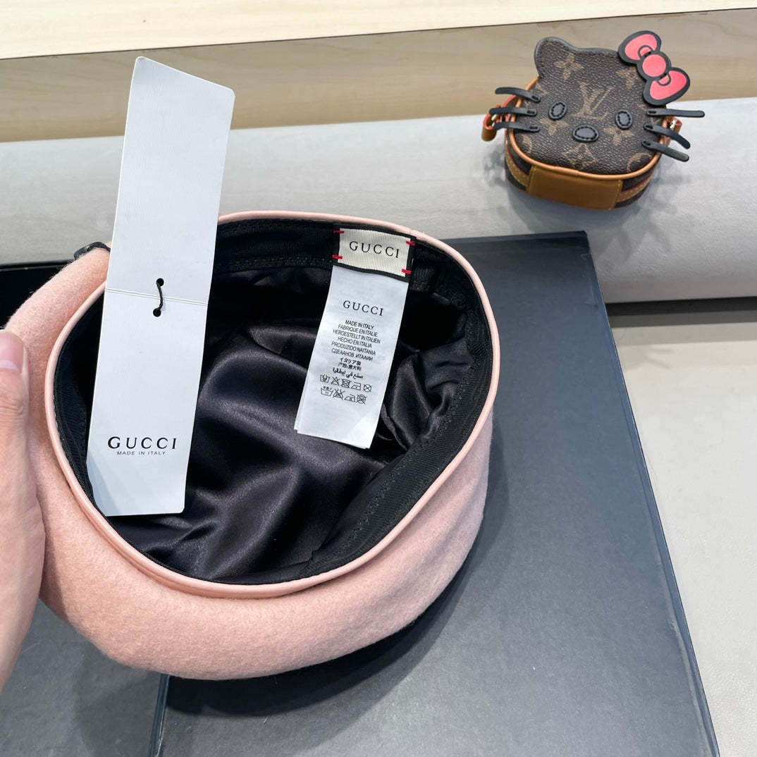 GUCCI BERET HAT IN LIGHT PINK WOOL 406887