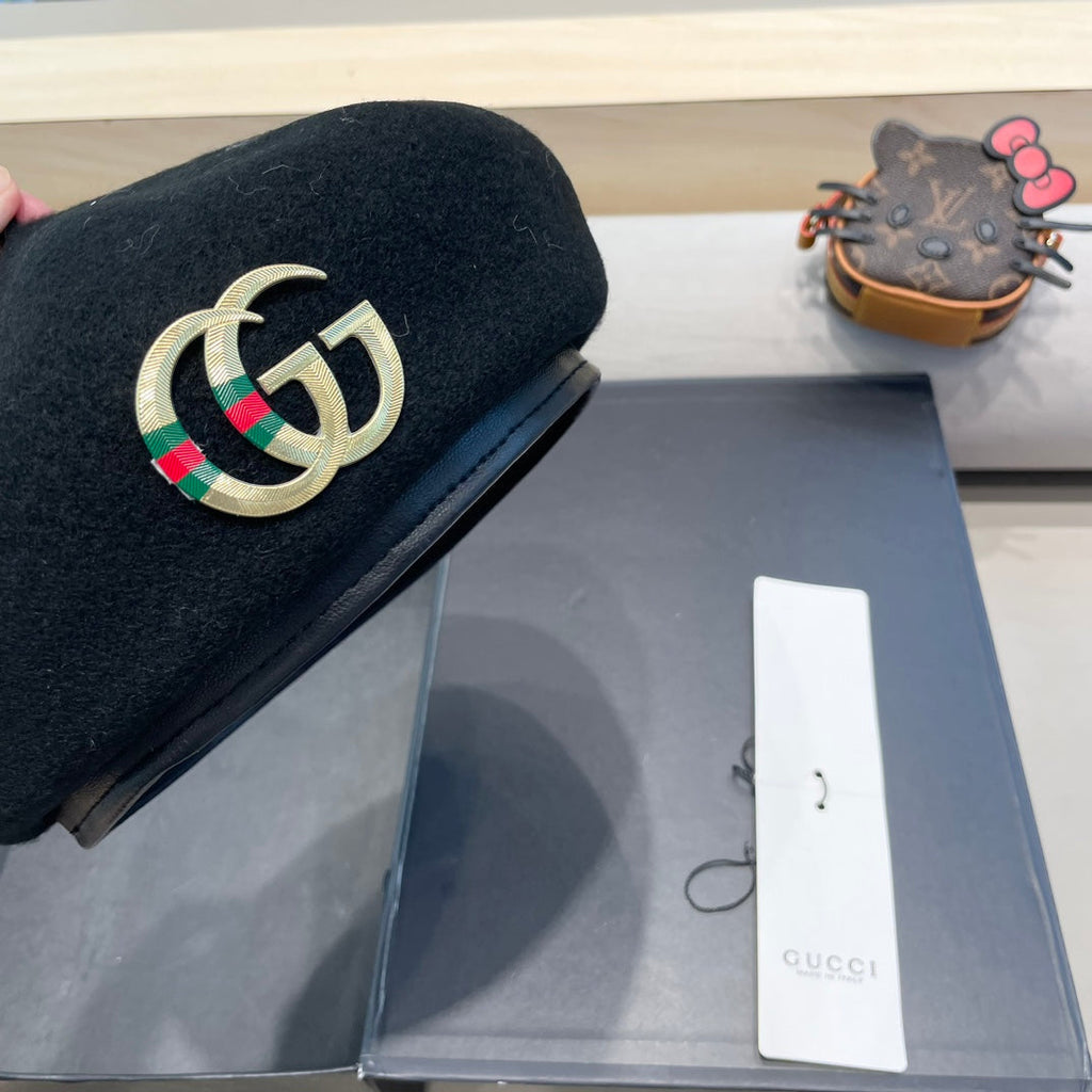 GUCCI BERET HAT IN BLACK WOOL 406886