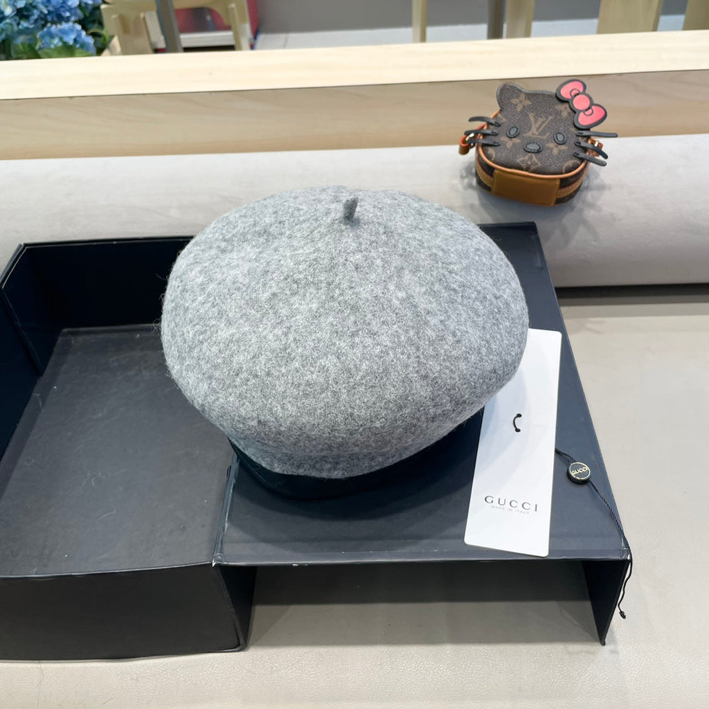 GUCCI BERET HAT IN ASH GRAY WOOL 406885
