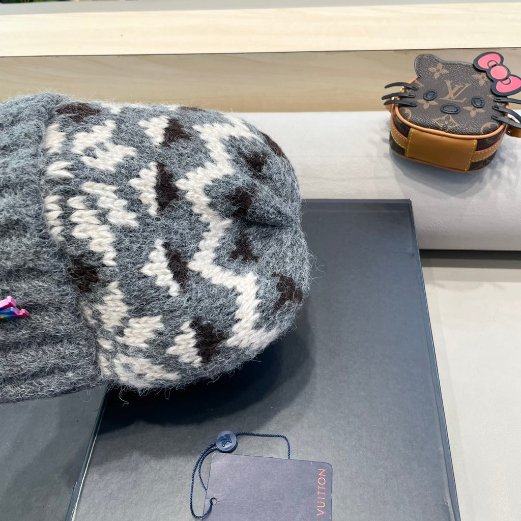 LOUIS VUITTON WINDPROOF WOOLEN HAT COLORFUL 406924