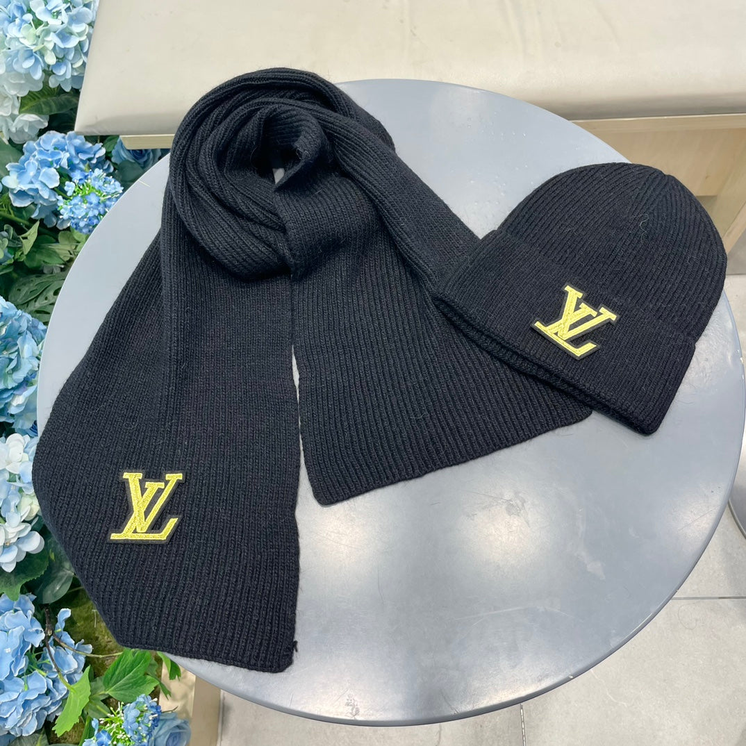 LOUIS VUITTON SET SCARF AND HAT IN BLACK WOOL 406533