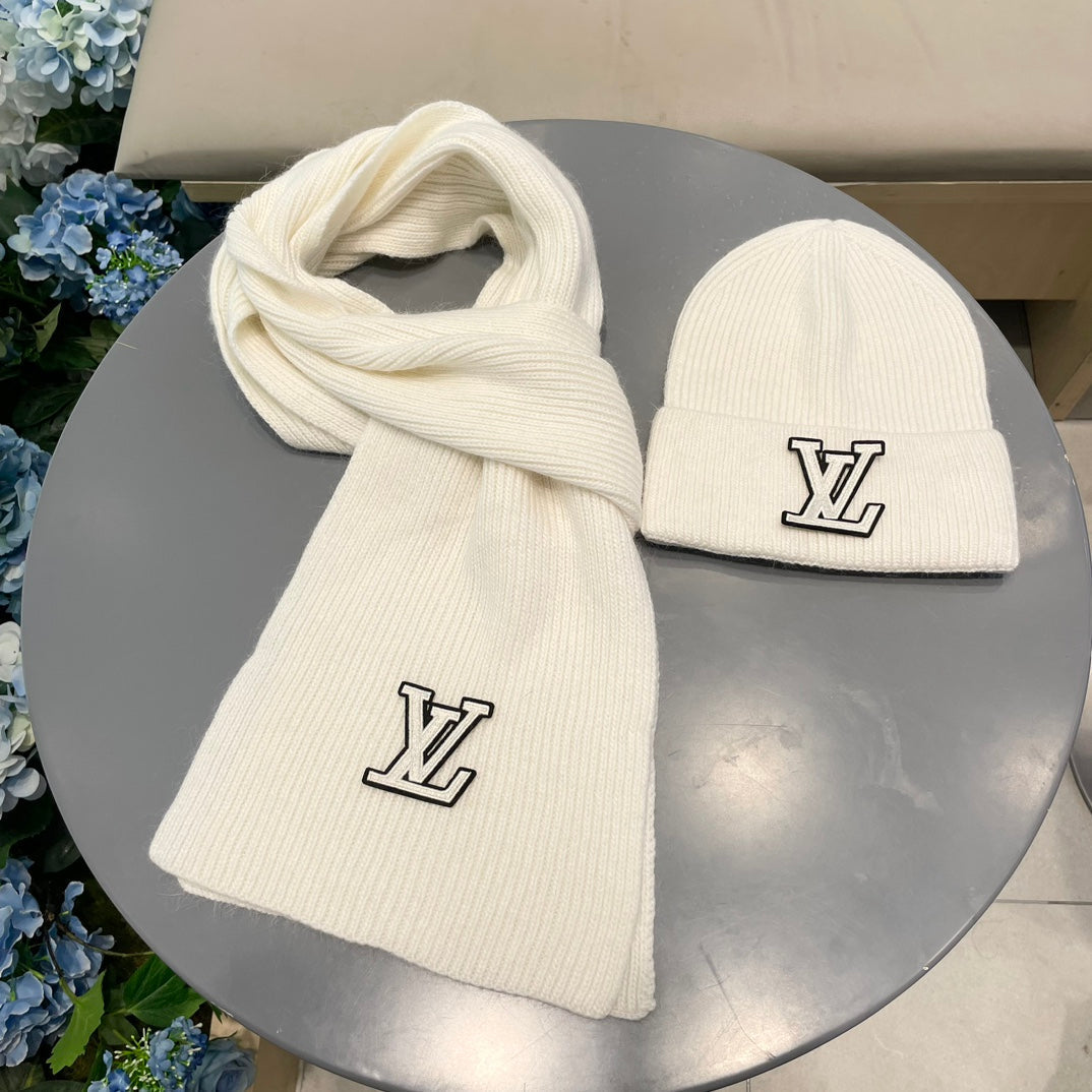 LOUIS VUITTON SET SCARF AND HAT IN BEIGE WOOL 406531