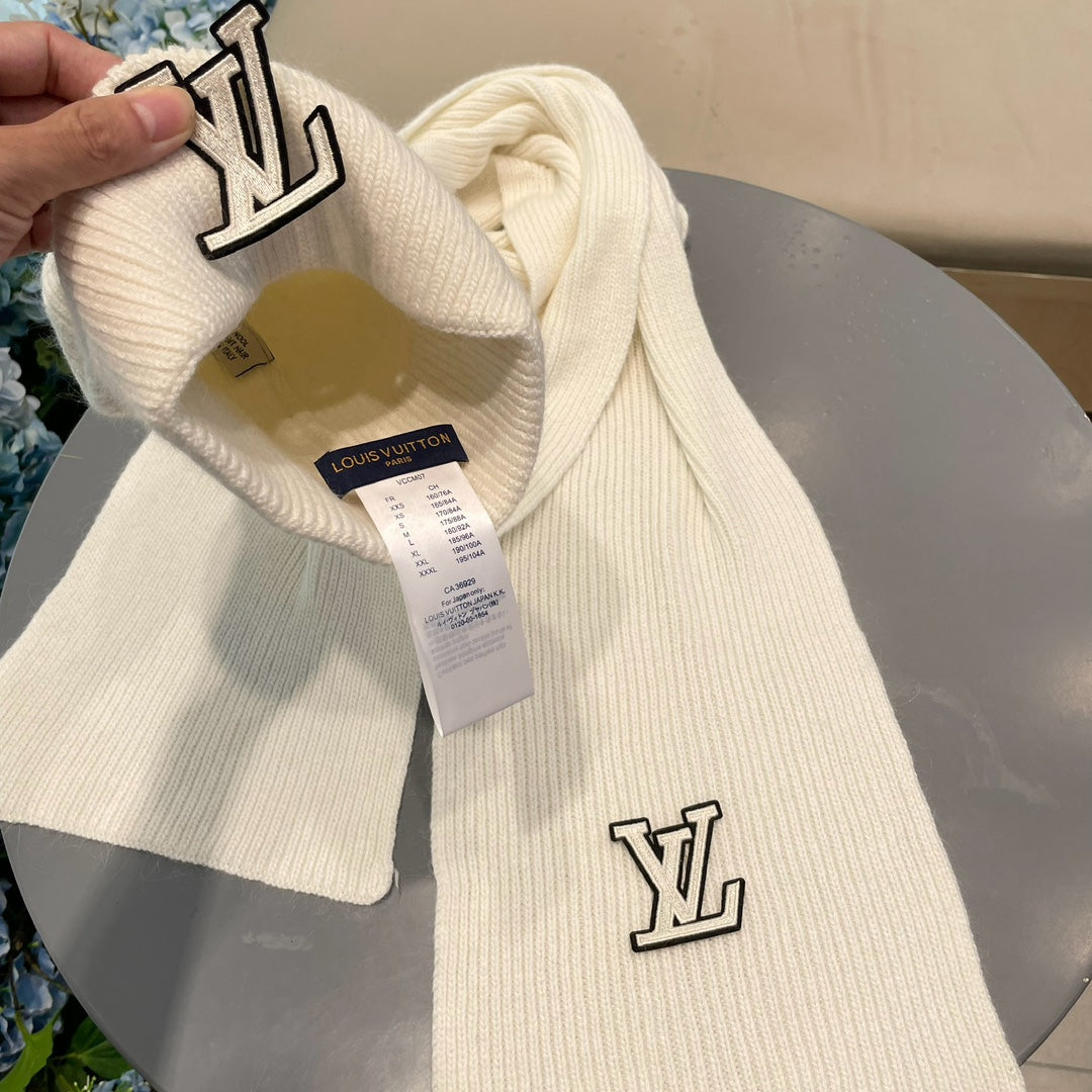 LOUIS VUITTON SET SCARF AND HAT IN BEIGE WOOL 406531