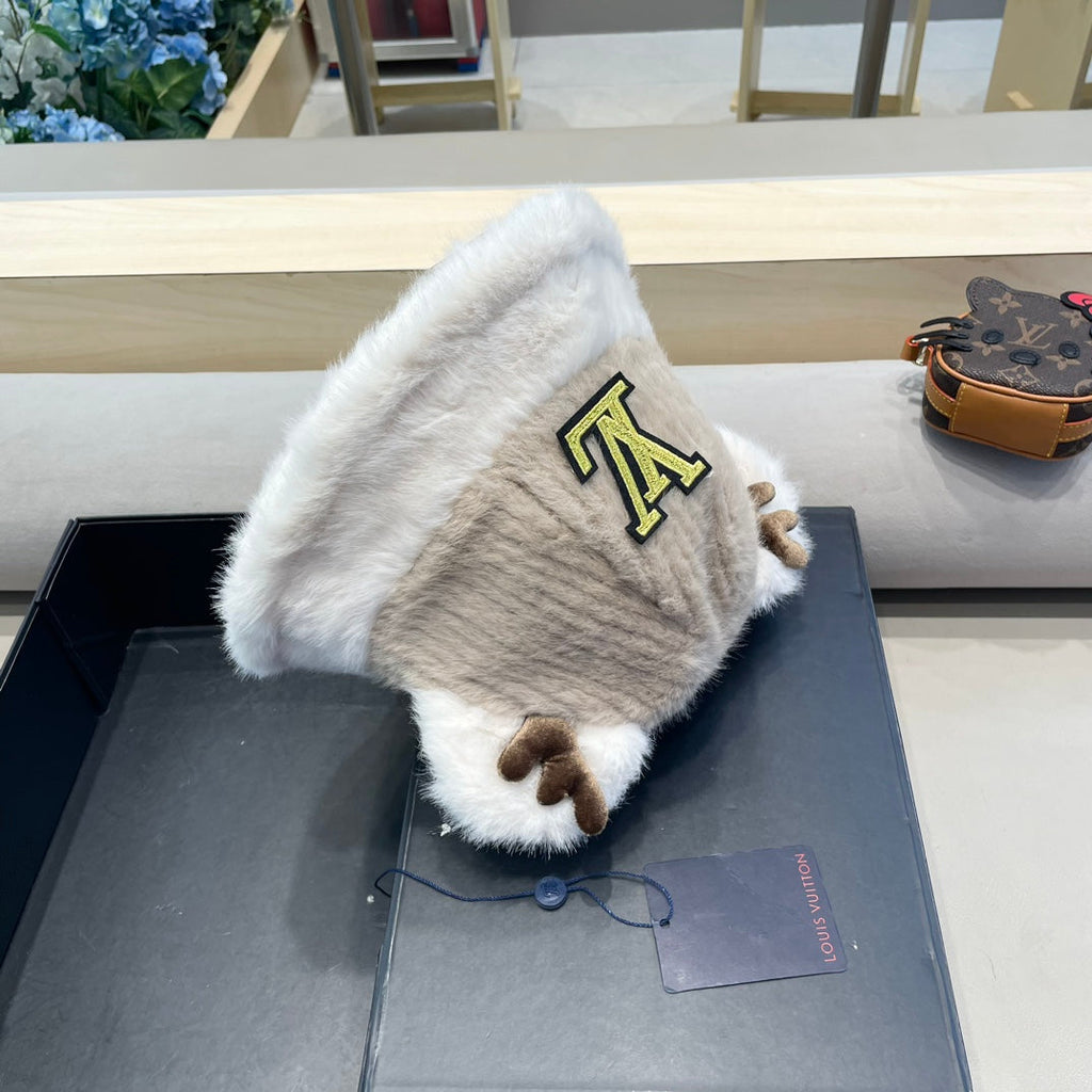 LOUIS VUITTON FISHERMAN HAT IN ECRU BEIGE MIX WHITE WOOL AND RABBIT FUR 409758