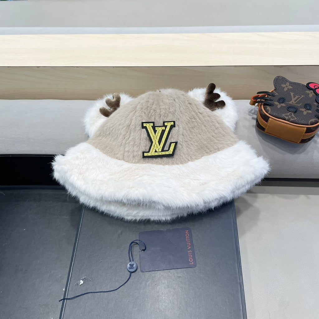 LOUIS VUITTON FISHERMAN HAT IN ECRU BEIGE MIX WHITE WOOL AND RABBIT FUR 409758
