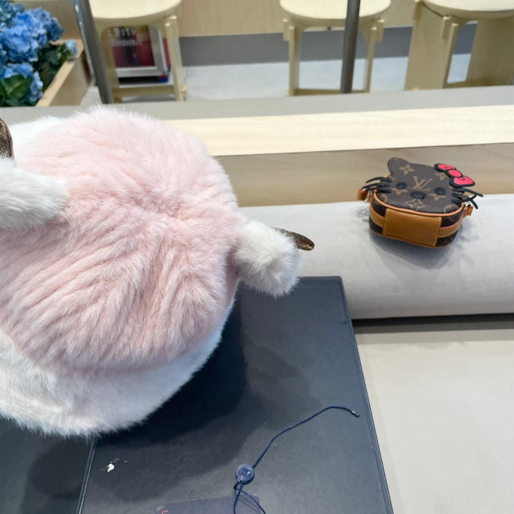 LOUIS VUITTON FISHERMAN HAT IN PINK MIX WHITE WOOL AND RABBIT FUR 409760