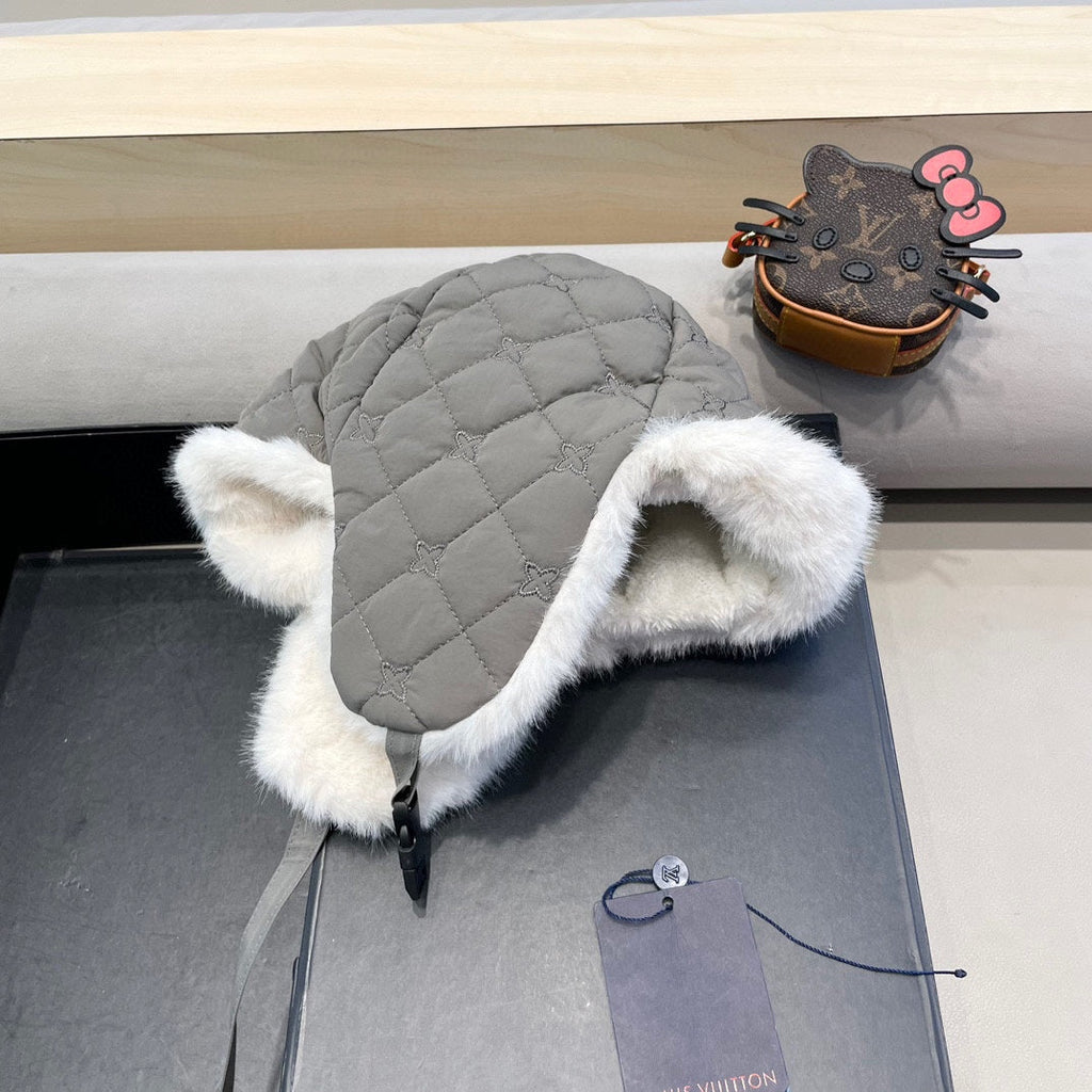 LOUIS VUITTON TRAPPER HAT IN GRAY COTTON 411229