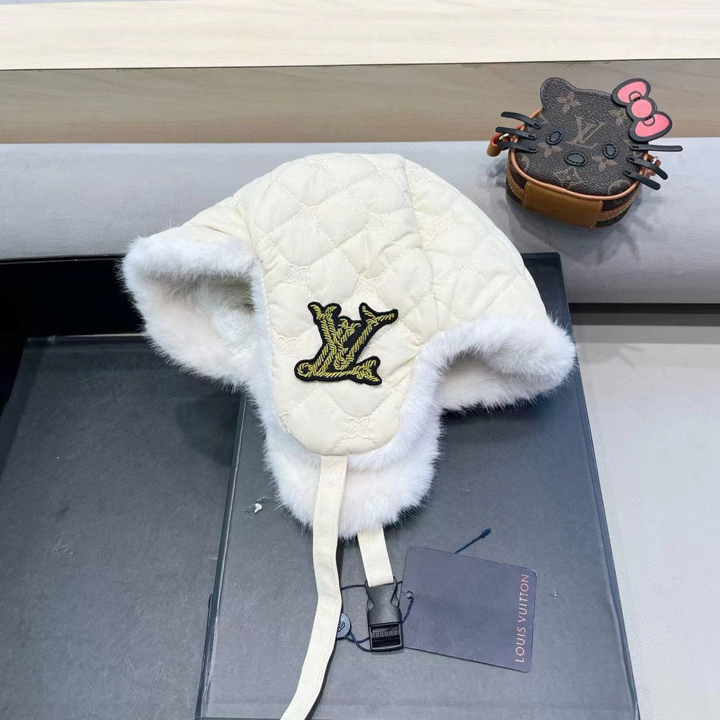 LOUIS VUITTON TRAPPER HAT IN BEIGE COTTON 411230